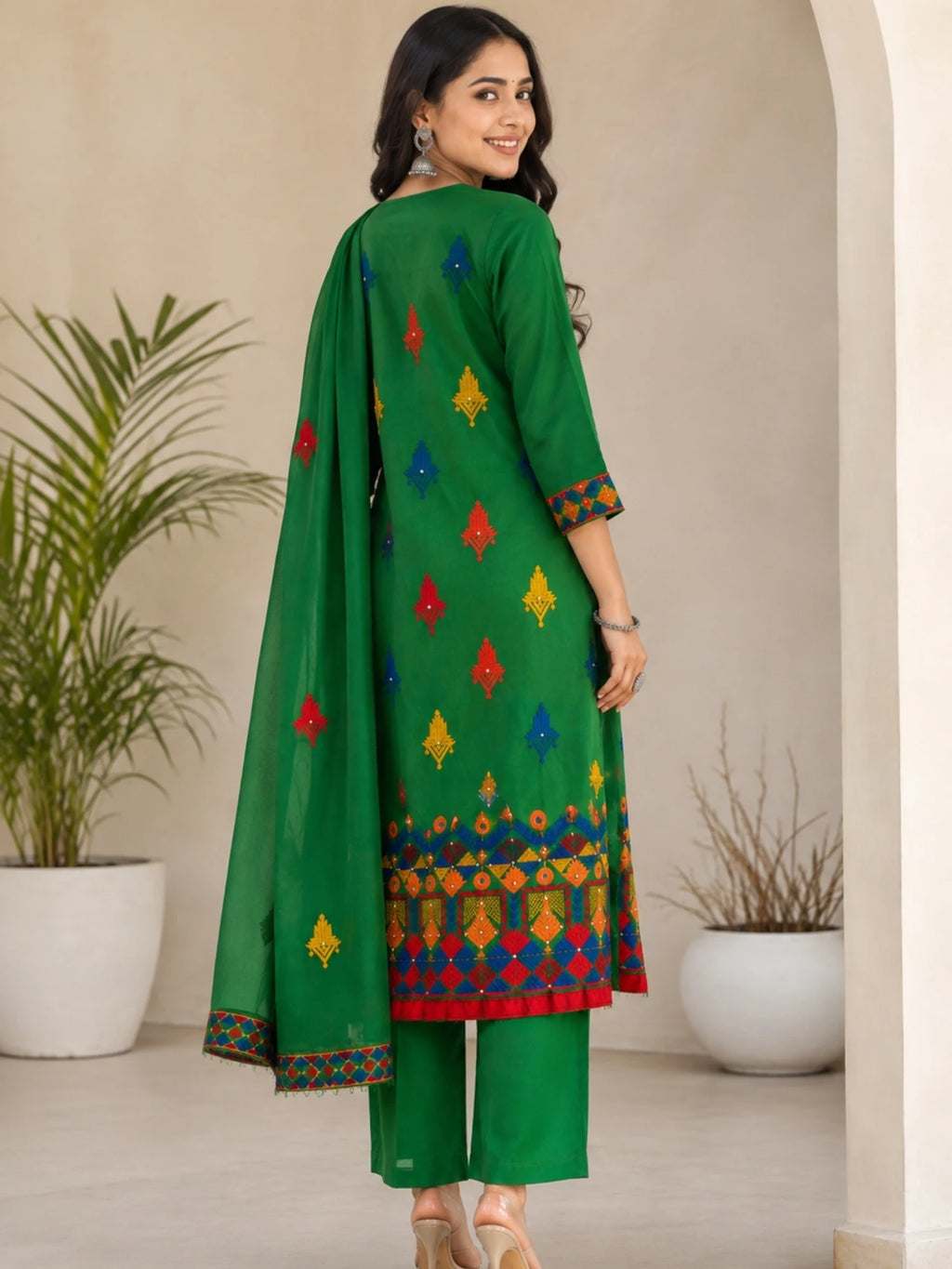 Green Cotton Phulkari Print Kurta Pant Set
