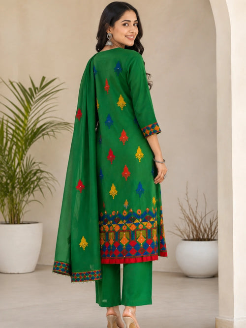 Green Cotton Phulkari Print Kurta Pant Set