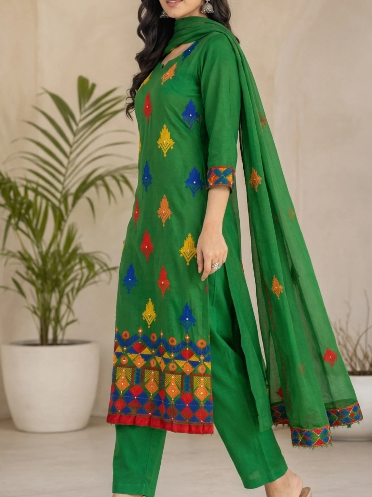 Green Cotton Phulkari Print Kurta Pant Set