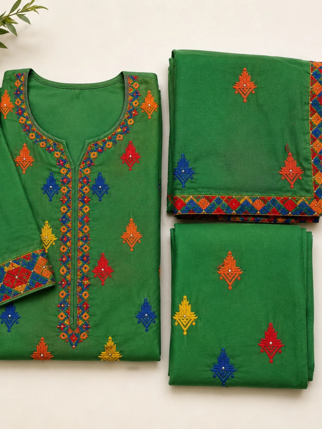Green Cotton Phulkari Print Kurta Pant Set